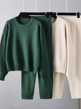 Thick Ribbed Sweater with Loose Fit High Waist Pants