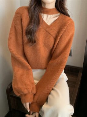 Solid Color Lantern Sleeve Cut-out Sweater