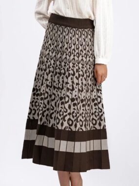 Leopard Print Knitted Pleated Skirt