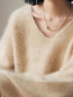Loose Fit Comfy Soft V-neck Sweater