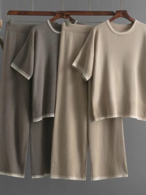 T-shirt and Wide Leg Pants with Color Trim