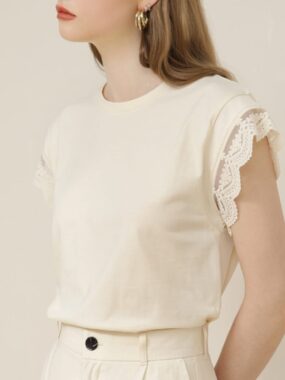 Solid Color Pure Cotton T-shirt with Lace Sleeves