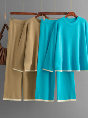 Round Neck Sweater and Pants Knitted Set