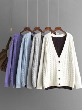 Patterned V-Neck Knitted Cardigan