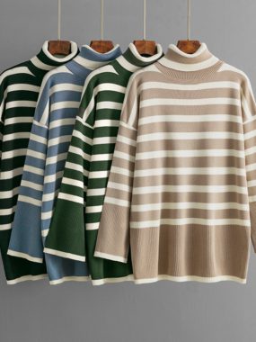 Loose Fit Striped Turtleneck Sweater