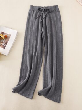 Loose Flouncy Ribbed Waistband Knit Pants
