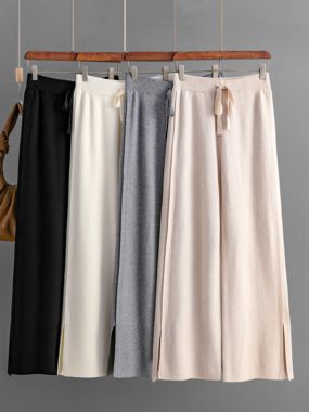 Knitted Wide Legged Pants with Slit