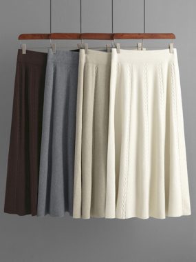 Knitted Patterned Midi Skirt