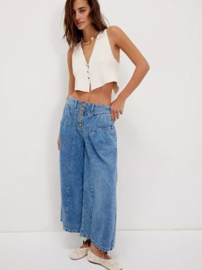 Pleated Wide Leg Crop Jeans Pants