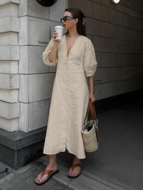 Solid Prairie V Neck Buttons-up Dress