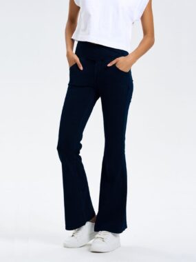 Elastic High Waist Women's Flared Leg Jeans
