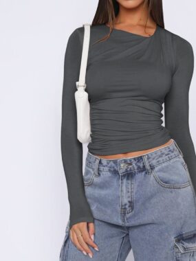 Long Sleeve Basic Solid Color Fitted Tee