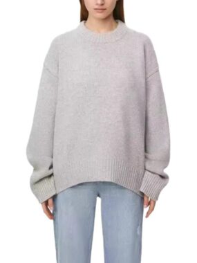 Round Neck Raglan Sleeve Knitted Sweater