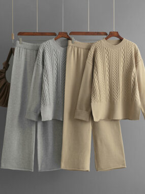 Cable Knit Knit Sweater with Plain Lounge Pants