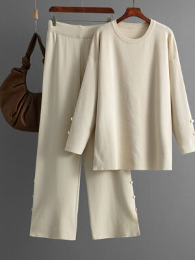 Tone-on-tone Buttons on Sweater And Pants Set