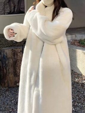 Faux Fur Fleeced Stand Up Collar Chunky Coat