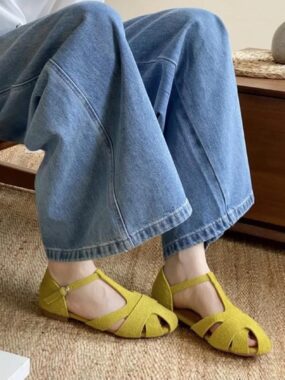 Cut-out Suede Flat Buckle Ankle Strap Sandals