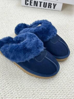 Colorful Plush Fur Strap Suede Outdoor Slippers