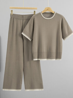 Striped Hem Knit T-shirt and Wide Pants