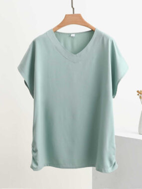 Relaxed V-Neck Boxy Dolman Sleeves Top