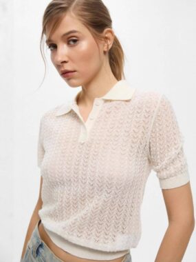 Pointelle Open-V Placket Collar T-shirt