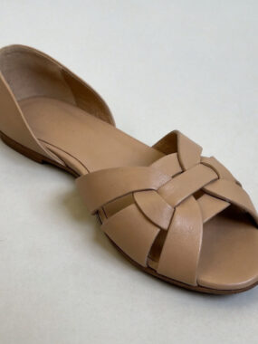 Interlocked Minimal Open Toe Slip Flats
